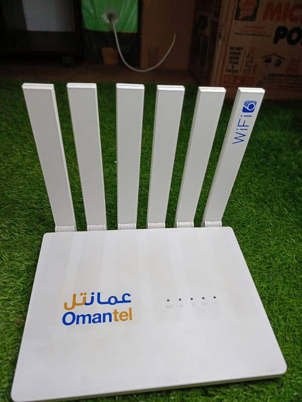 Greenpacket D5H-EA62 4G+/5G Sim Router. 0