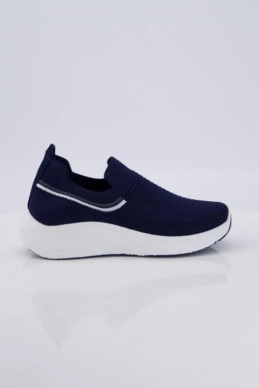 Imported Shoes for men's Joggers for mens 2