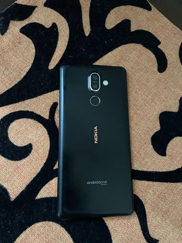 Nokia 7 plus 0