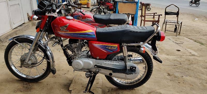 Honda 125 4