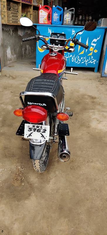 Honda 125 6