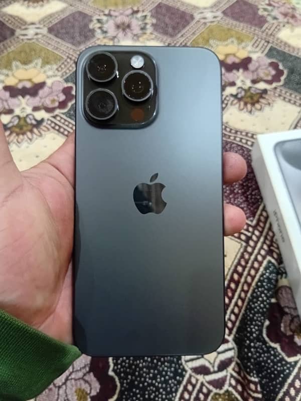 iPhone 15 pro max jv new condition 4