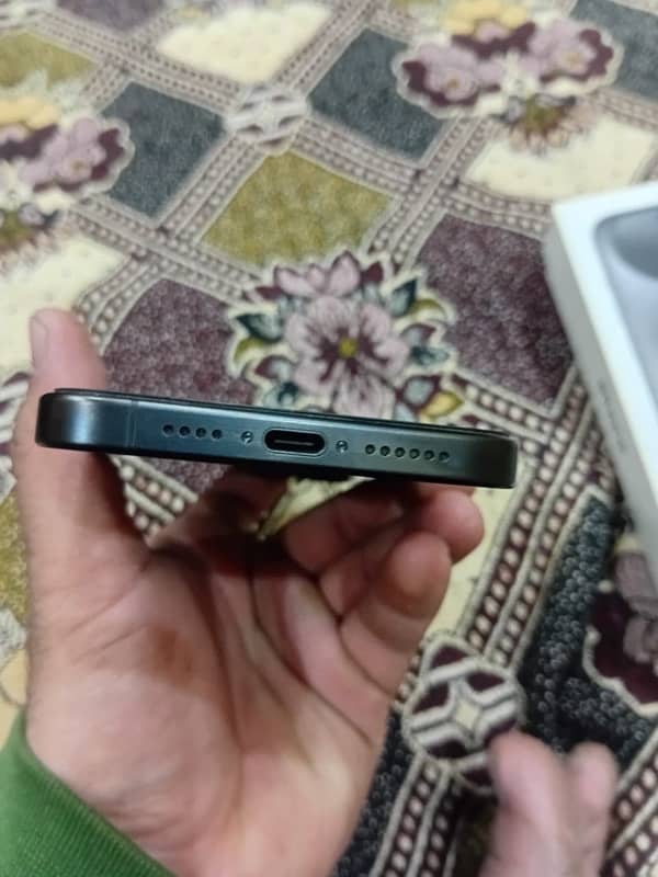 iPhone 15 pro max jv new condition 5