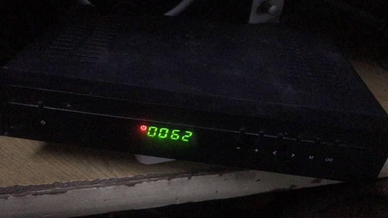 dish aur receiver used 0