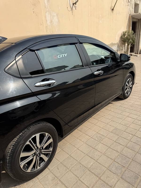 Honda City Aspire 2024 3