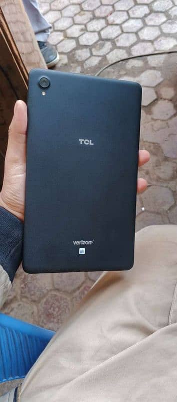 TCL 9050S model 3 GB ram 32 GB memory 11 version 8 inch finger print 1