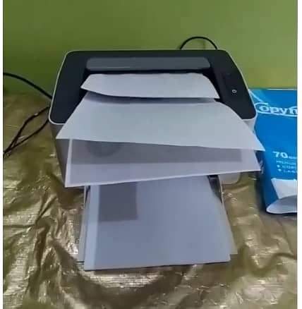 HP Laser Jet 107w 0