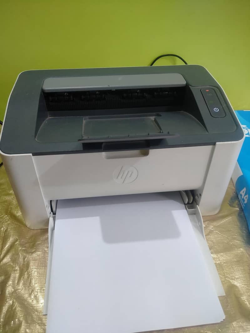 HP Laser Jet 107w 1