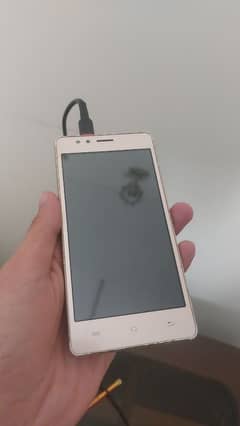 Qmobile i8i