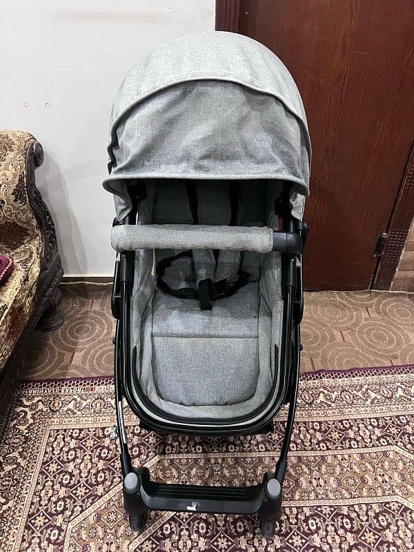 Urbini stroller available for sale 0