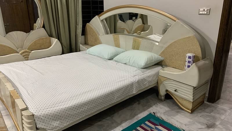 Queen Bed + Mattress + Side tables + Dressing Table 3