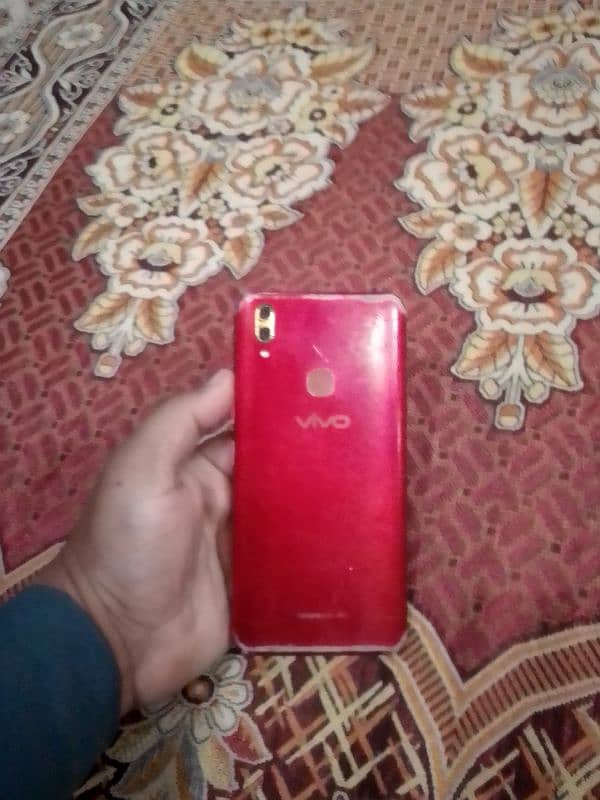 vivo v9 4gb 64gb condition 10 by 8 all ok ha 0