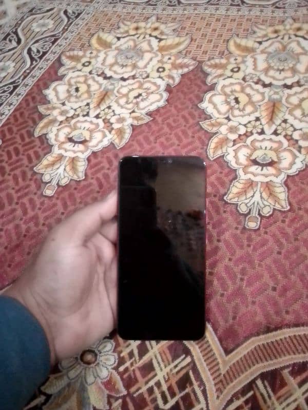 vivo v9 4gb 64gb condition 10 by 8 all ok ha 6