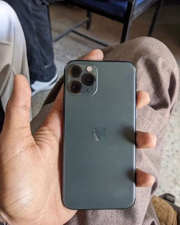 iPhone 11 Pro 256gb dual sim approved 0