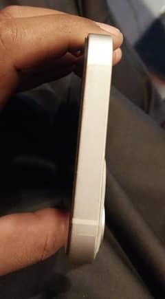 iphone 13 white colour 128gb non PTA 90% BH