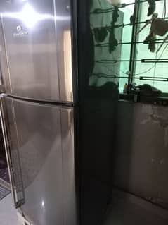 DAWLANCE HZone refrigerator