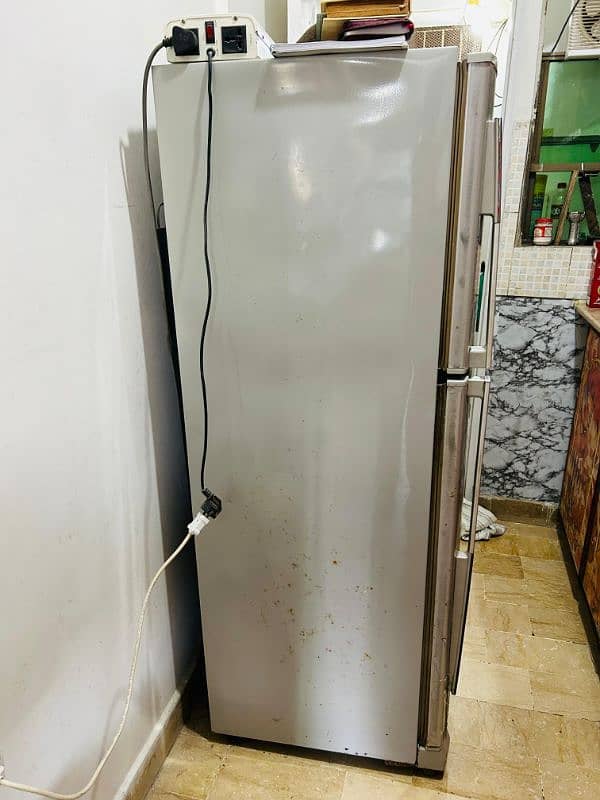 Dawlance refrigerator for sale 0