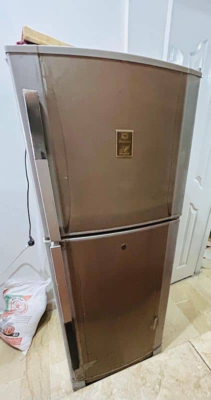 Dawlance refrigerator for sale 4