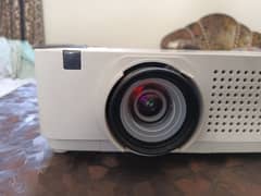 Panasonic PT-VW330 projector