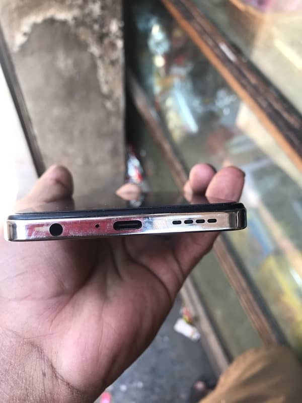 infinix hot 40 8+8 256gb 4