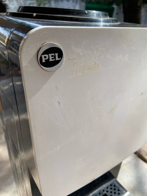 PEL water dispenser for sale in Great condition 0