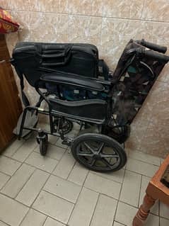 wheel chair with breaks