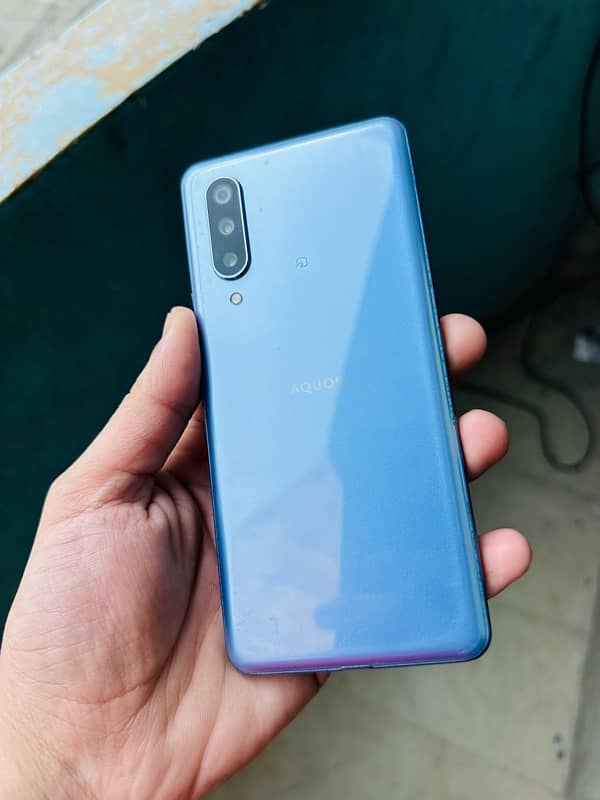 aquos zero 5G basic 1