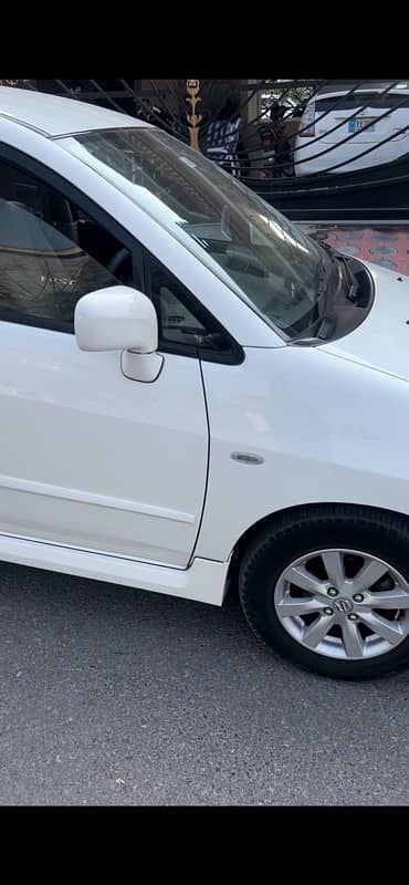 Suzuki Liana 2010 7