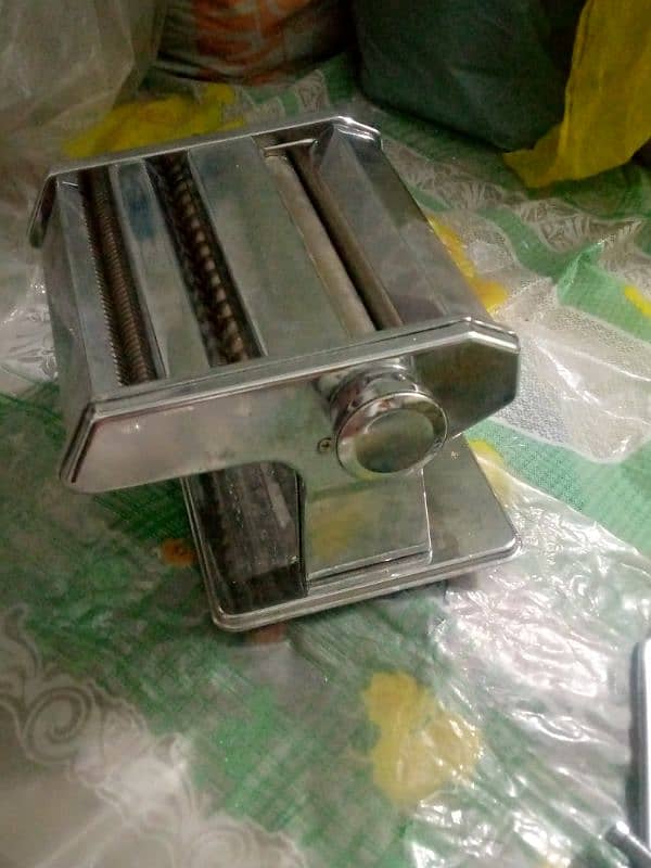 pasta maker 1