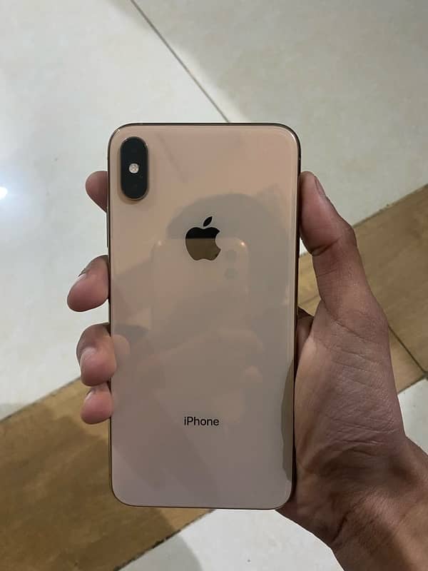 iphone xsmax 77 health 64gb non pta 1