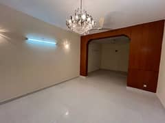 1 kanal 2 Storey VIP Location Best House For Rent