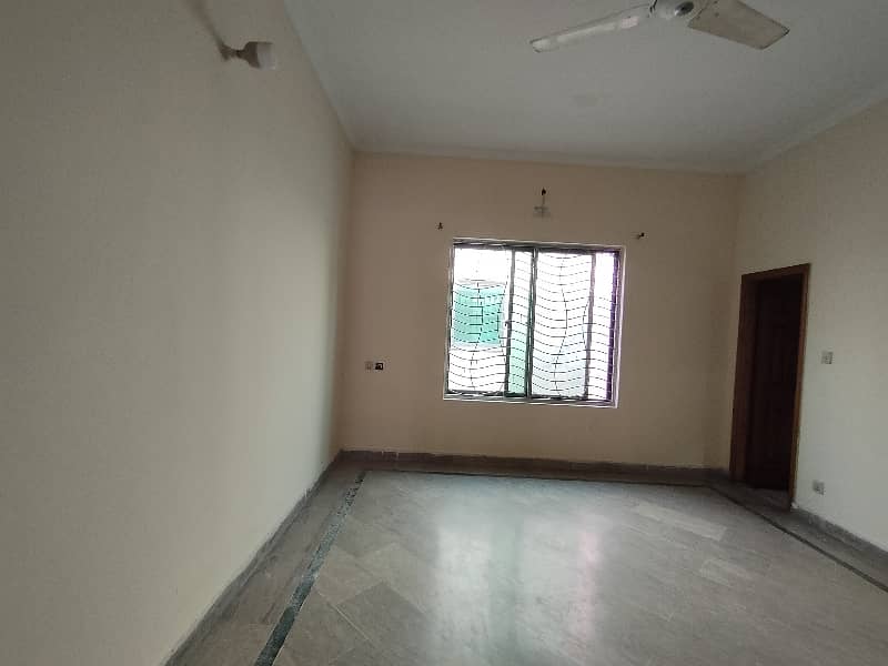 8-Marla 2-Bedroom's Upper Portion Available For Rent in Gated Society. 4