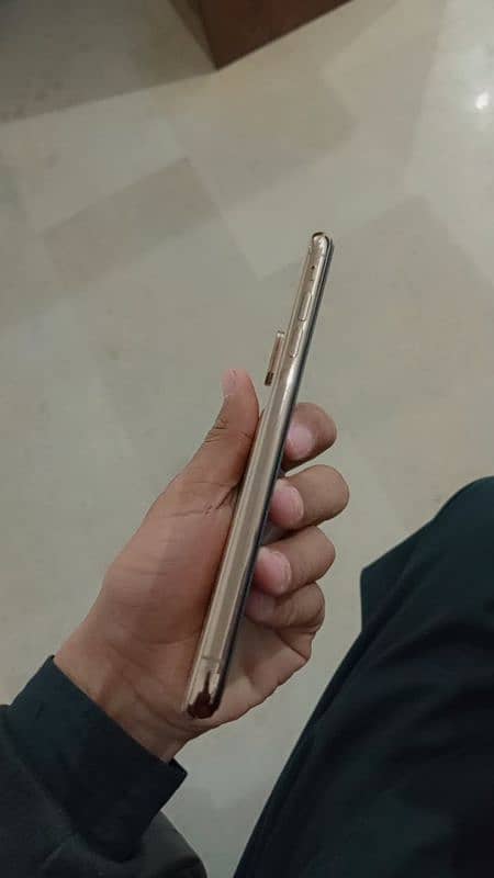 Iphone XS max, Not PTA, JV 4