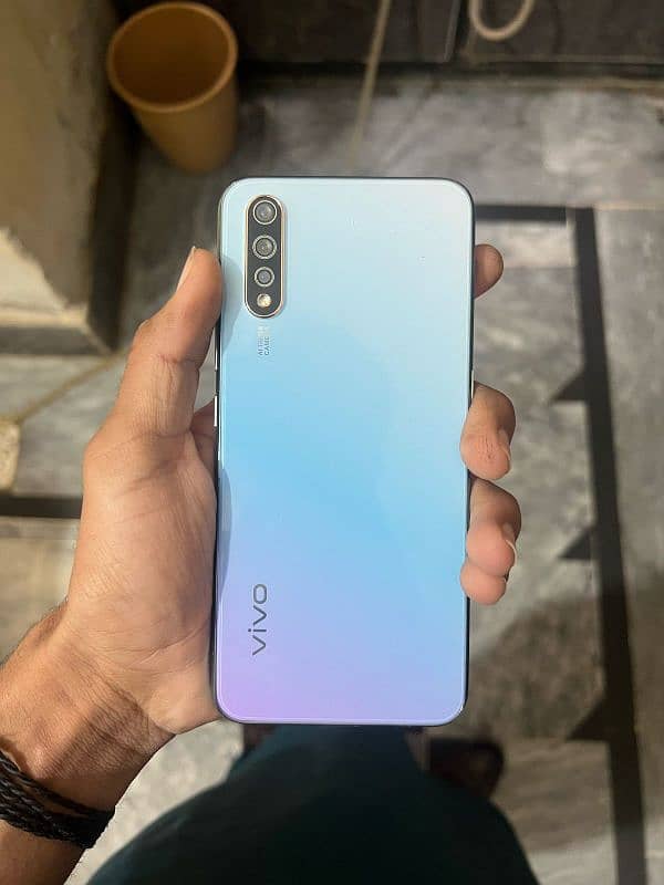 vivo s1 4