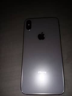 Iphone xs max hn icloud locked hn or parts ka lia available hn