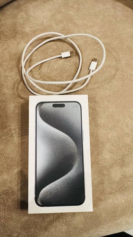 iPhone 15 Pro - 256GB (Titanium White) Non-PTA- 10/10 Factory Unlocked 9