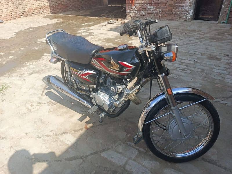 Honda Bike CG 125 1