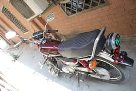 Honda CG 125 2017 Model  Punjab Number Contact: 03109772860