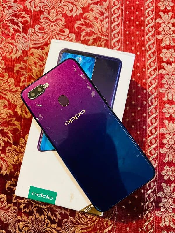 OPPO F9 3