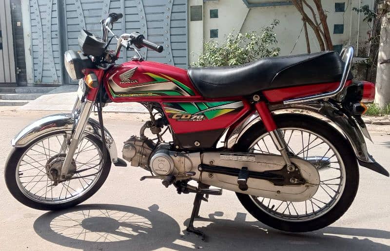 Honda CD70 0