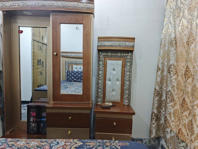 Bed+Dressing+side tables in good condition 7