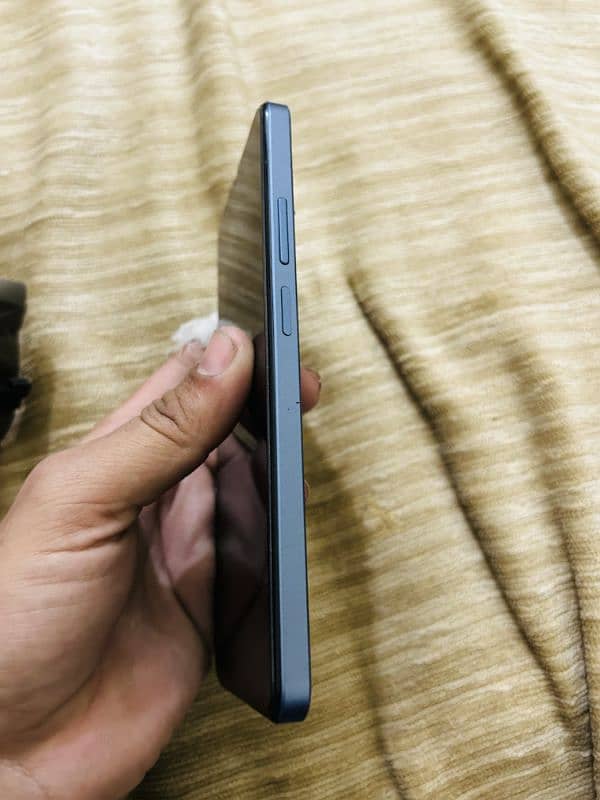 Realme c63 6+6/128 in new condition 5000mah 4