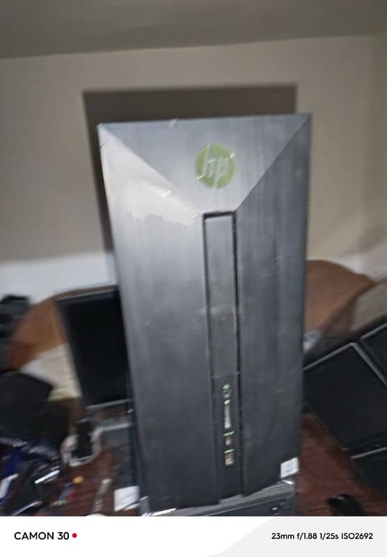 HP Gaming system i5 7500 1