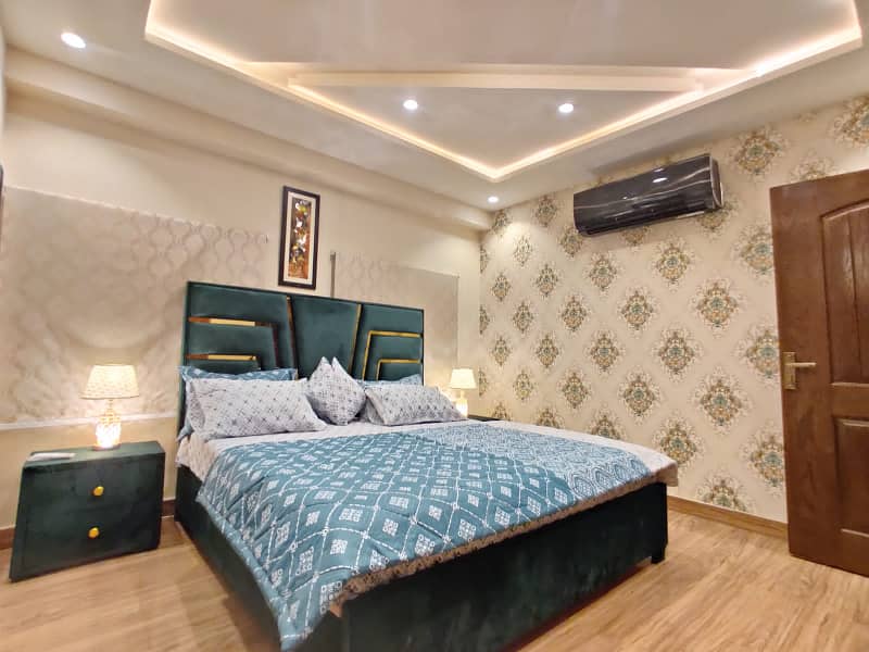 1 Bedroom VIP Full furnish flat per day available in Bahria town Lahore 23