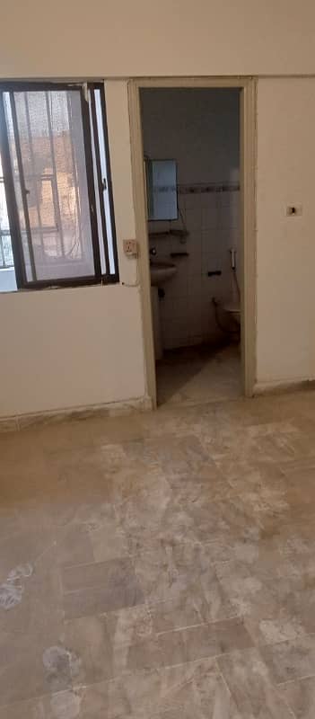 3Bedroom d d flat for Rent Madina comfort 2