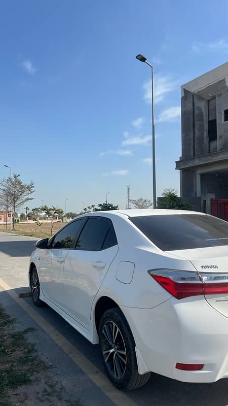 Toyota Corolla Altis 2019 3