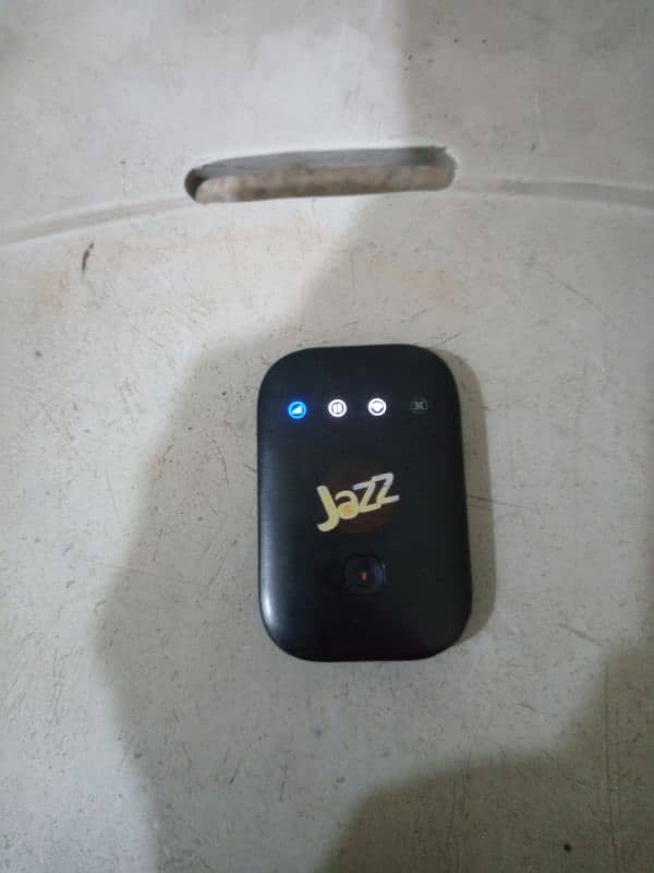 Jazz super 4G device 1