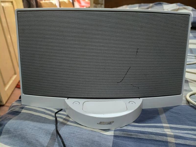 Bose Sound Dock 1