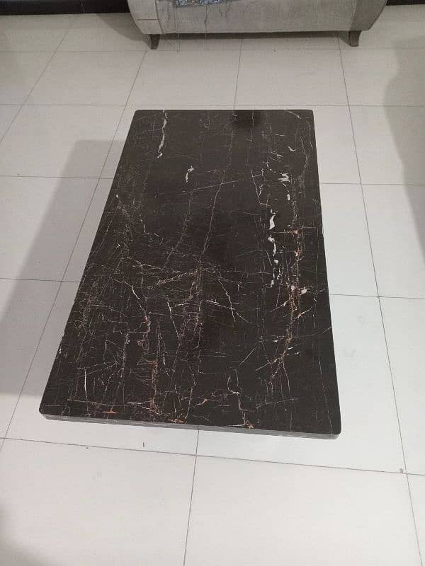 Center Table Black Color 2