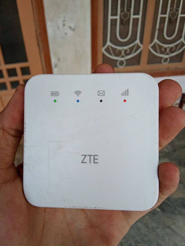 JAZZ 4G ZTE Zong internet Device 1